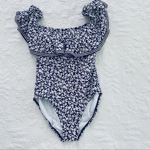 SOLD Lauren Ralph Lauren Ditsy One Piece Swimsuit - Picture 3 of 9